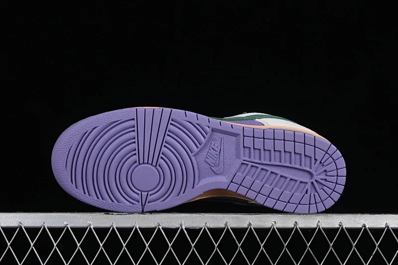All Categories Nk SB Dunk Series Nk SB Dunk Low Low-top sneakers Nk SB Dunk Low Taro Purple Black Hook Low-top casual sports skateboard shoes HF5030-030